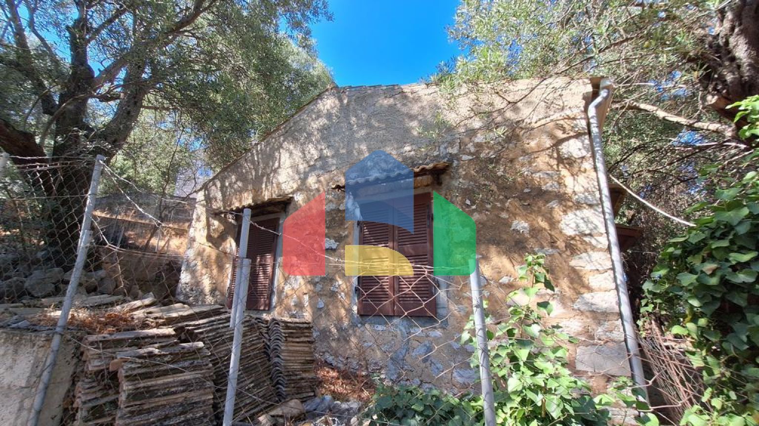 Продажа - Коттедж 87 m² на о. Корфу