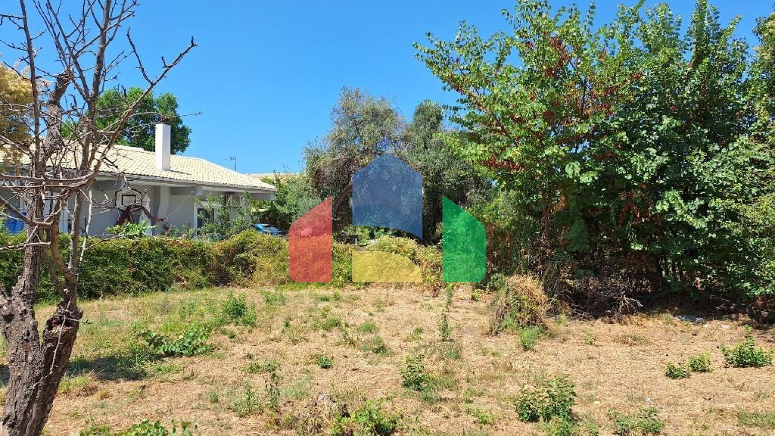 Продажа - Земельный участок 4600 m² на о. Корфу