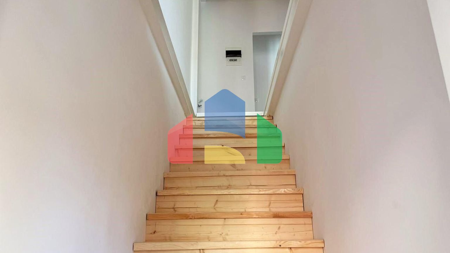 Продажа - Коттедж 119 m² на о. Корфу