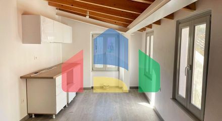 Продажа - Коттедж 119 m² на о. Корфу