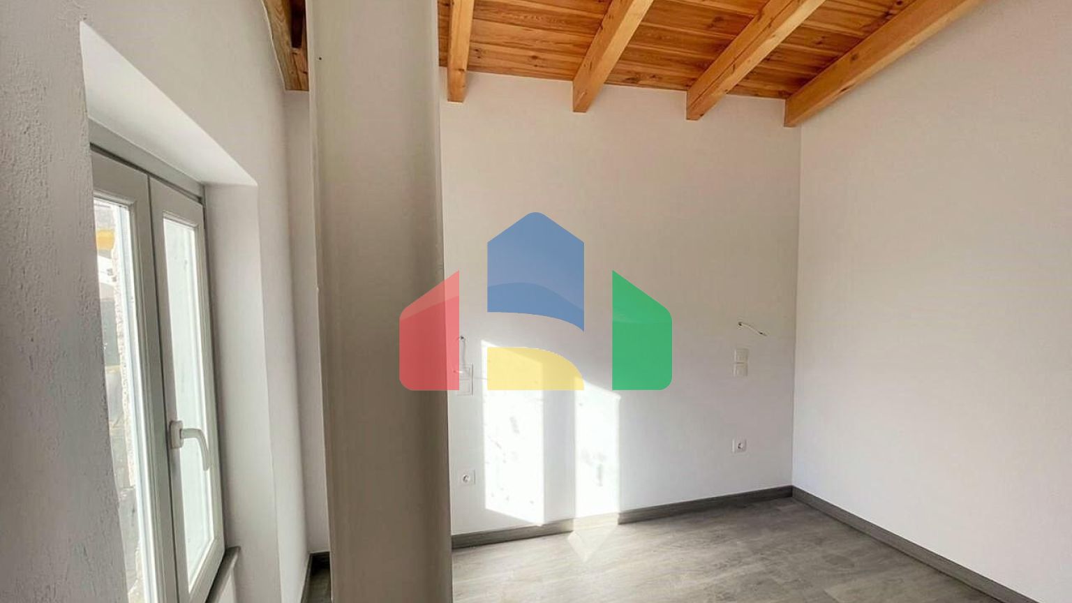 Продажа - Коттедж 119 m² на о. Корфу