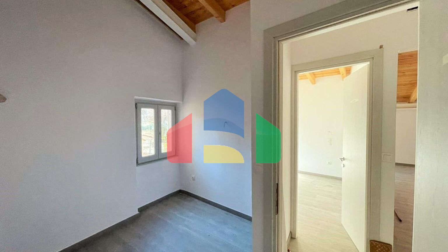 Продажа - Коттедж 119 m² на о. Корфу