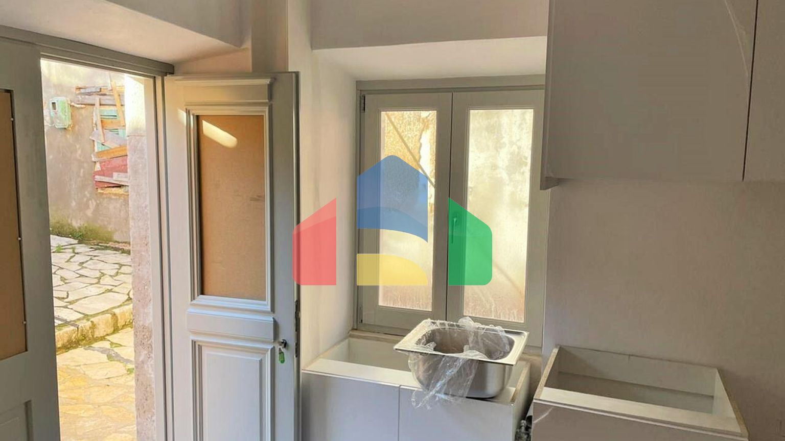 Продажа - Коттедж 119 m² на о. Корфу