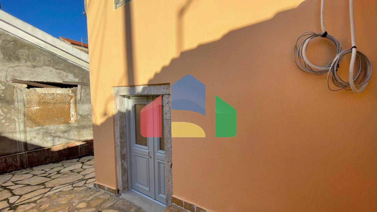 Продажа - Коттедж 119 m² на о. Корфу