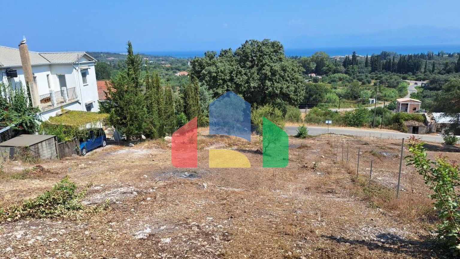 Продажа - Земельный участок 930 m² на о. Корфу