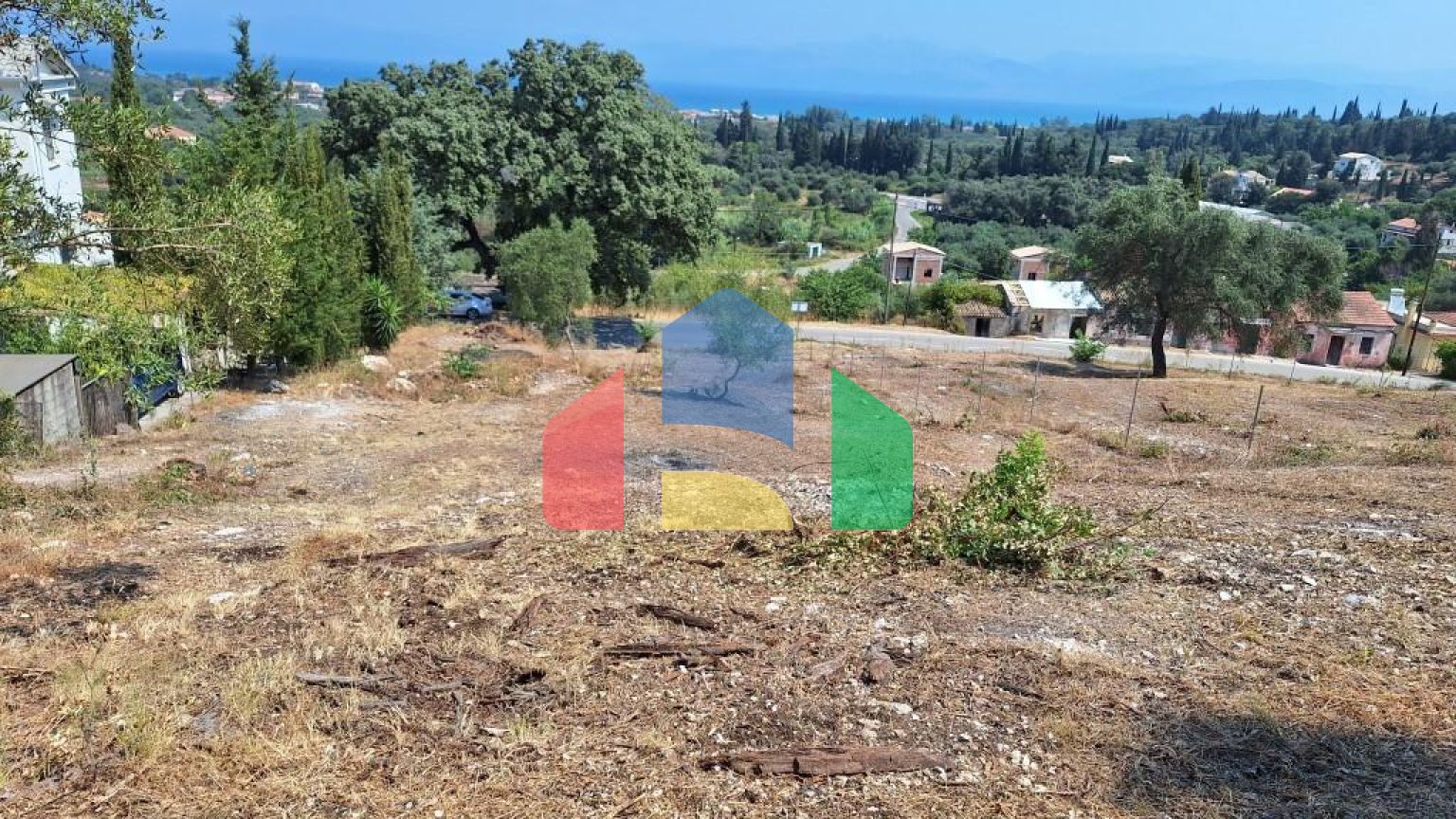 Продажа - Земельный участок 930 m² на о. Корфу