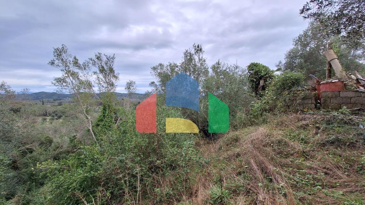 Продажа - Земельный участок 5000 m² на о. Корфу