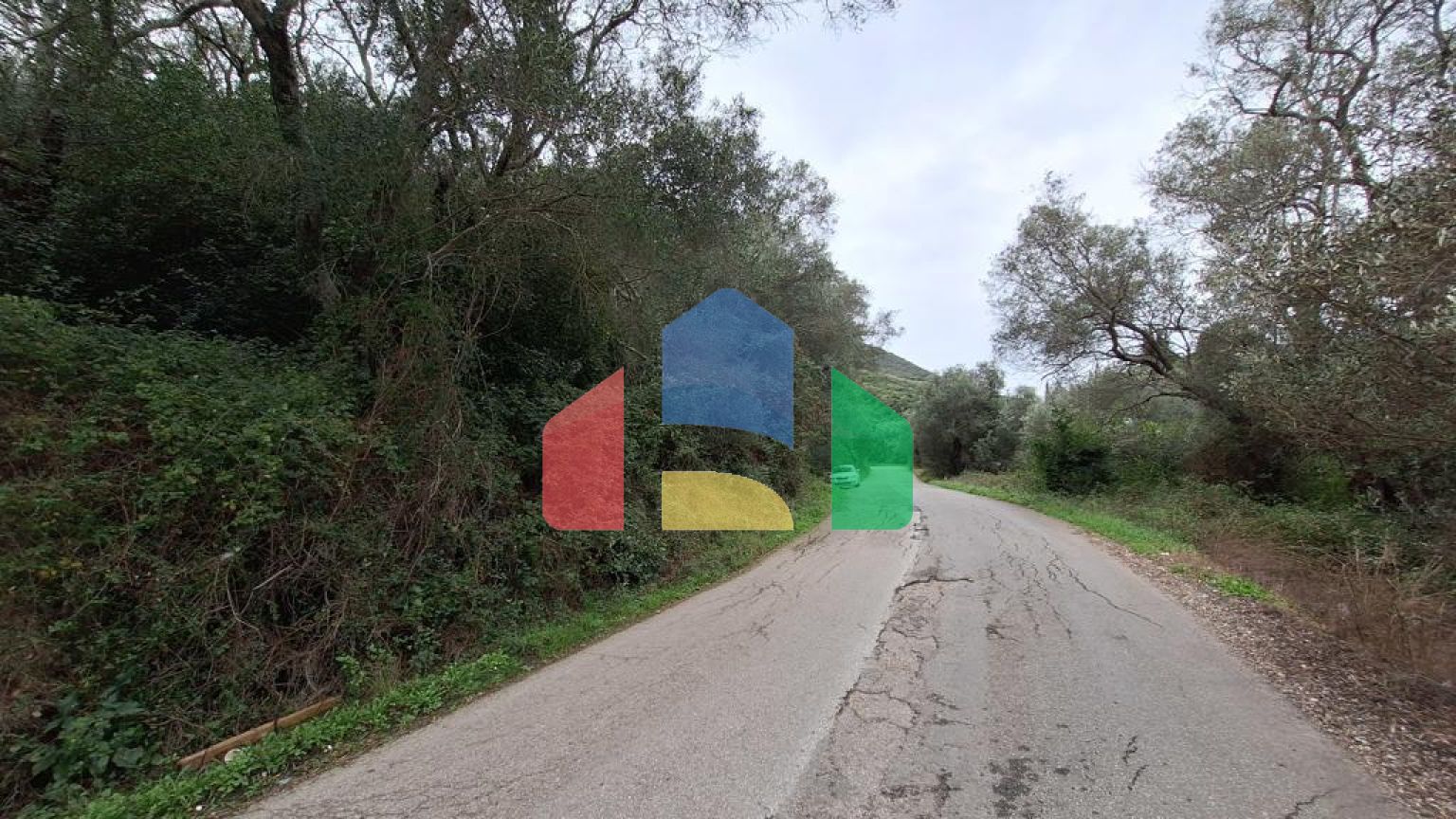 Продажа - Земельный участок 5000 m² на о. Корфу