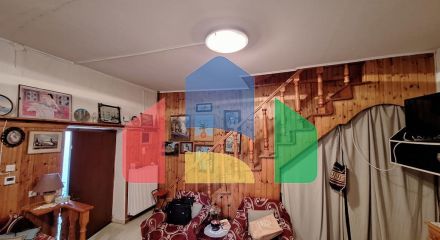 Продаж - Таунхаус 101 m² на о. Корфу