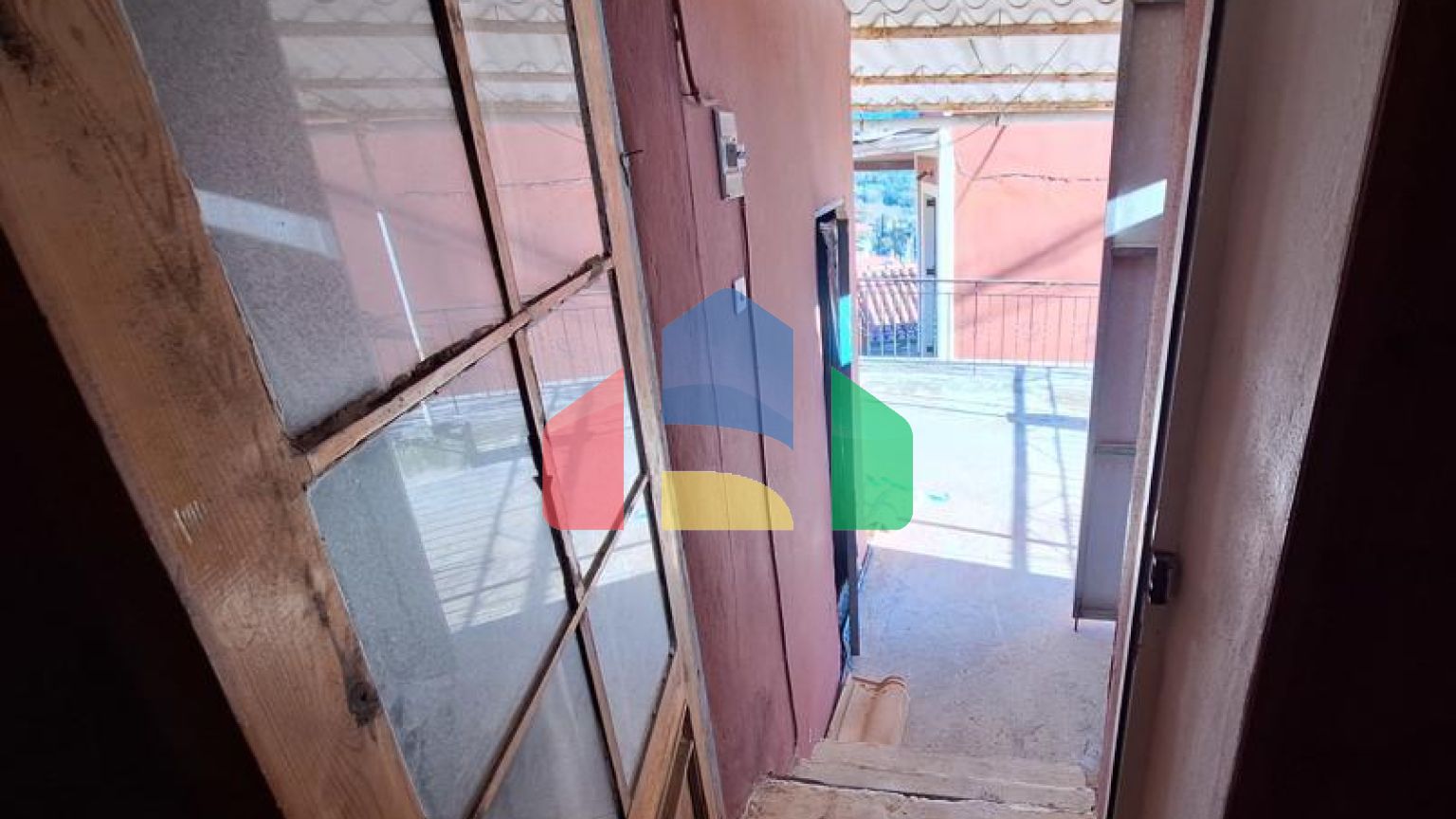 Продаж - Таунхаус 101 m² на о. Корфу