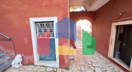 Продаж - Таунхаус 101 m² на о. Корфу