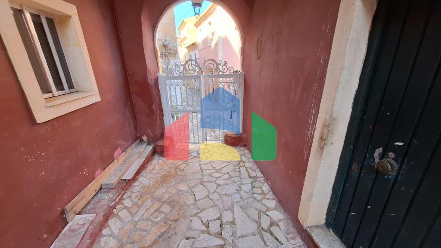 Продаж - Таунхаус 101 m² на о. Корфу