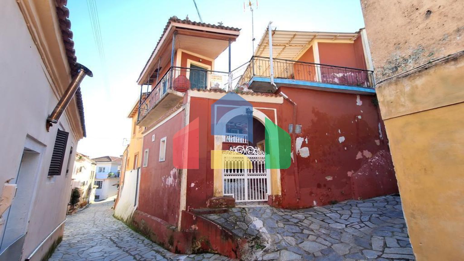 Продаж - Таунхаус 101 m² на о. Корфу