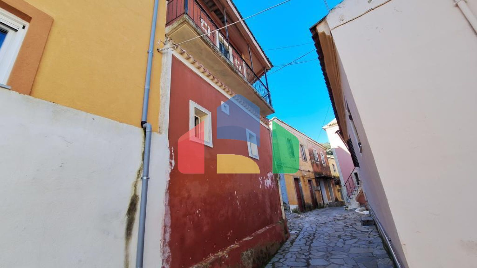 Продаж - Таунхаус 101 m² на о. Корфу