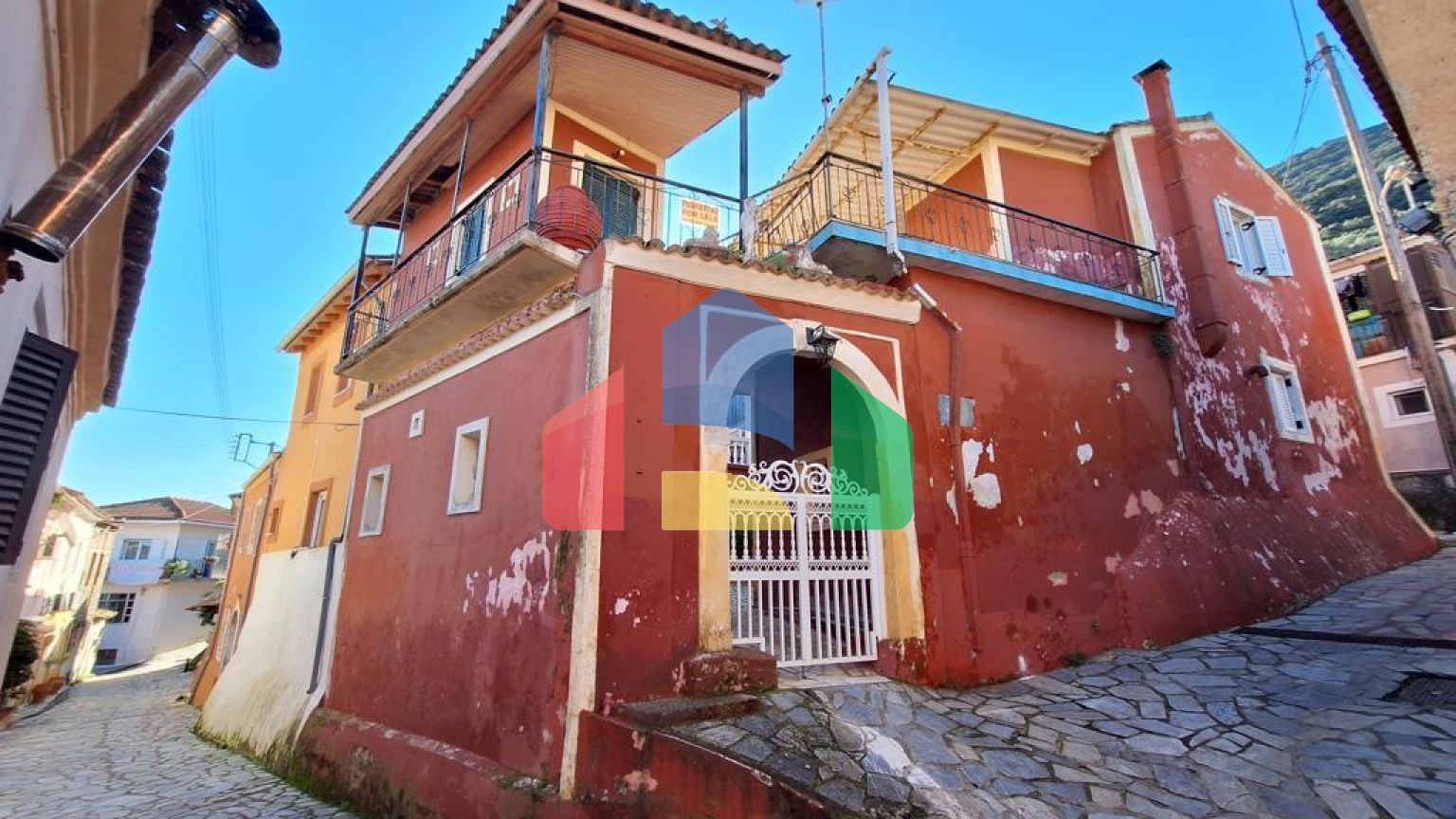 Продаж - Таунхаус 101 m² на о. Корфу