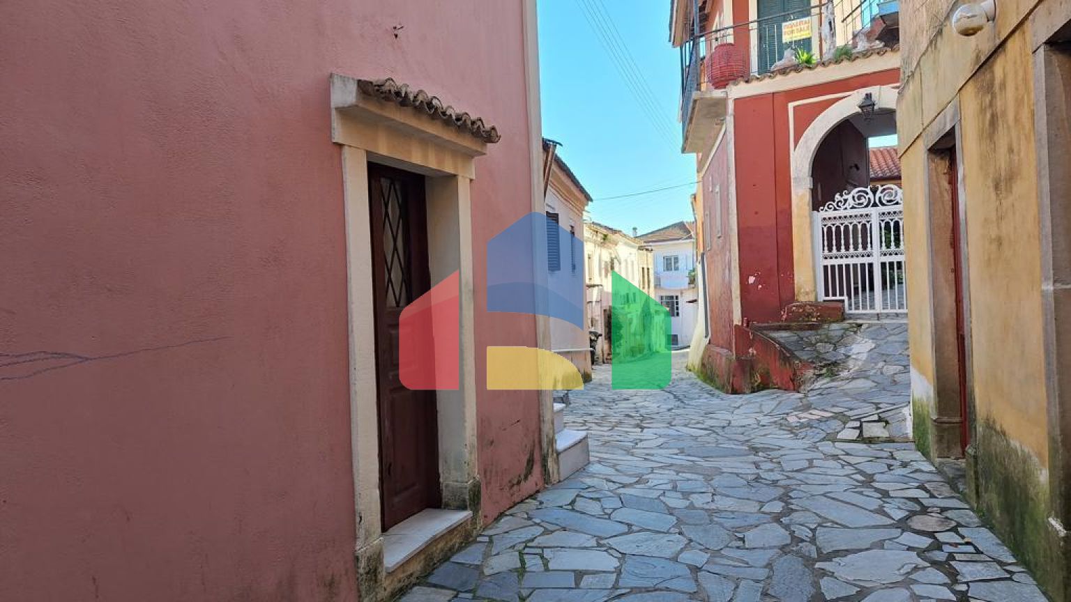 Продаж - Таунхаус 101 m² на о. Корфу