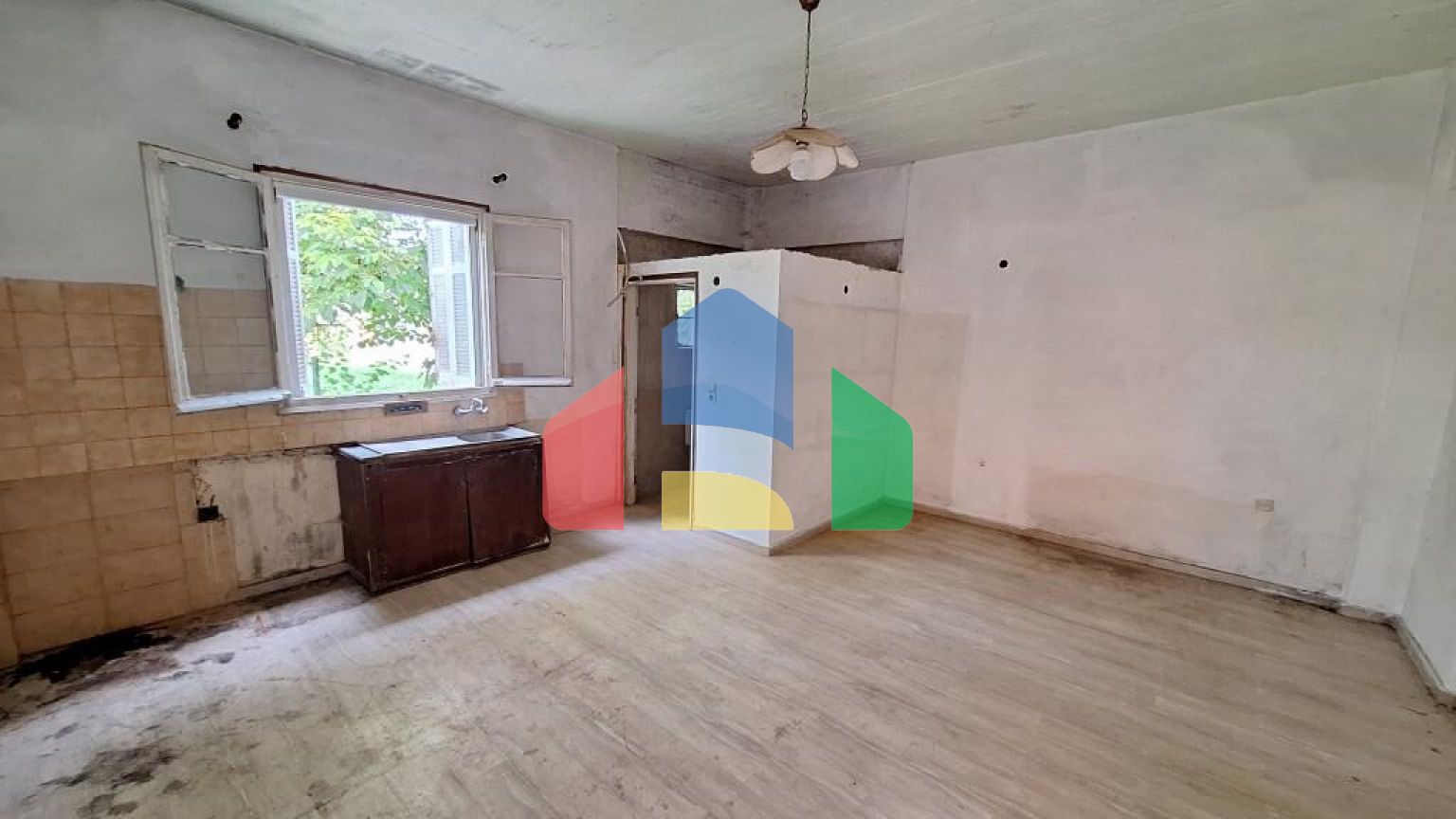 Продаж - Квартира 211 m² на о. Корфу