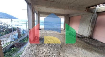 Продаж - Будівля 120 m² на о. Корфу