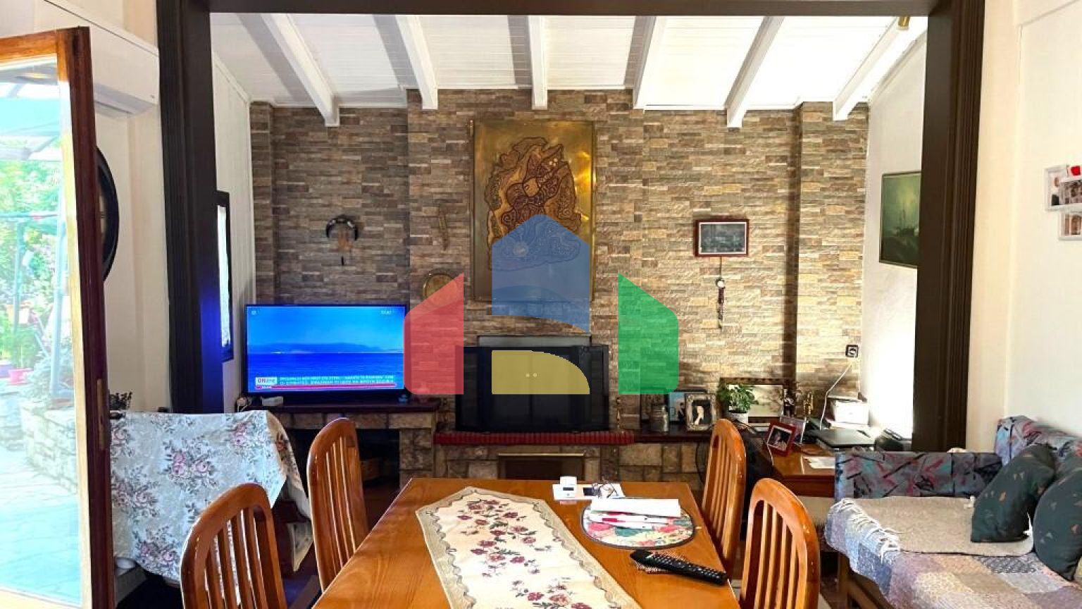 Продаж - Квартира 154 m² на о. Корфу