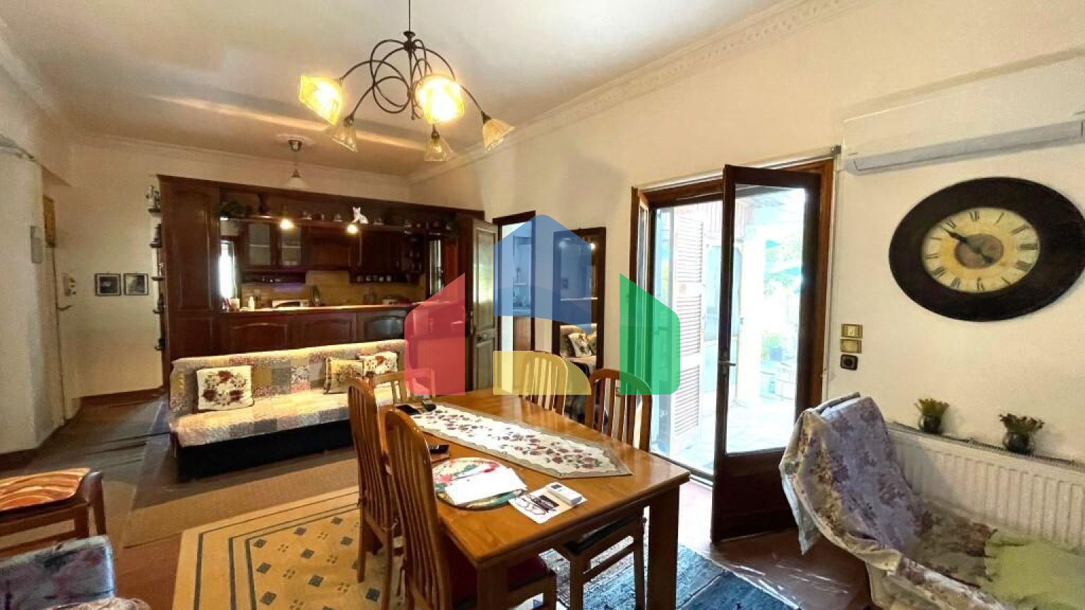 Продаж - Квартира 154 m² на о. Корфу