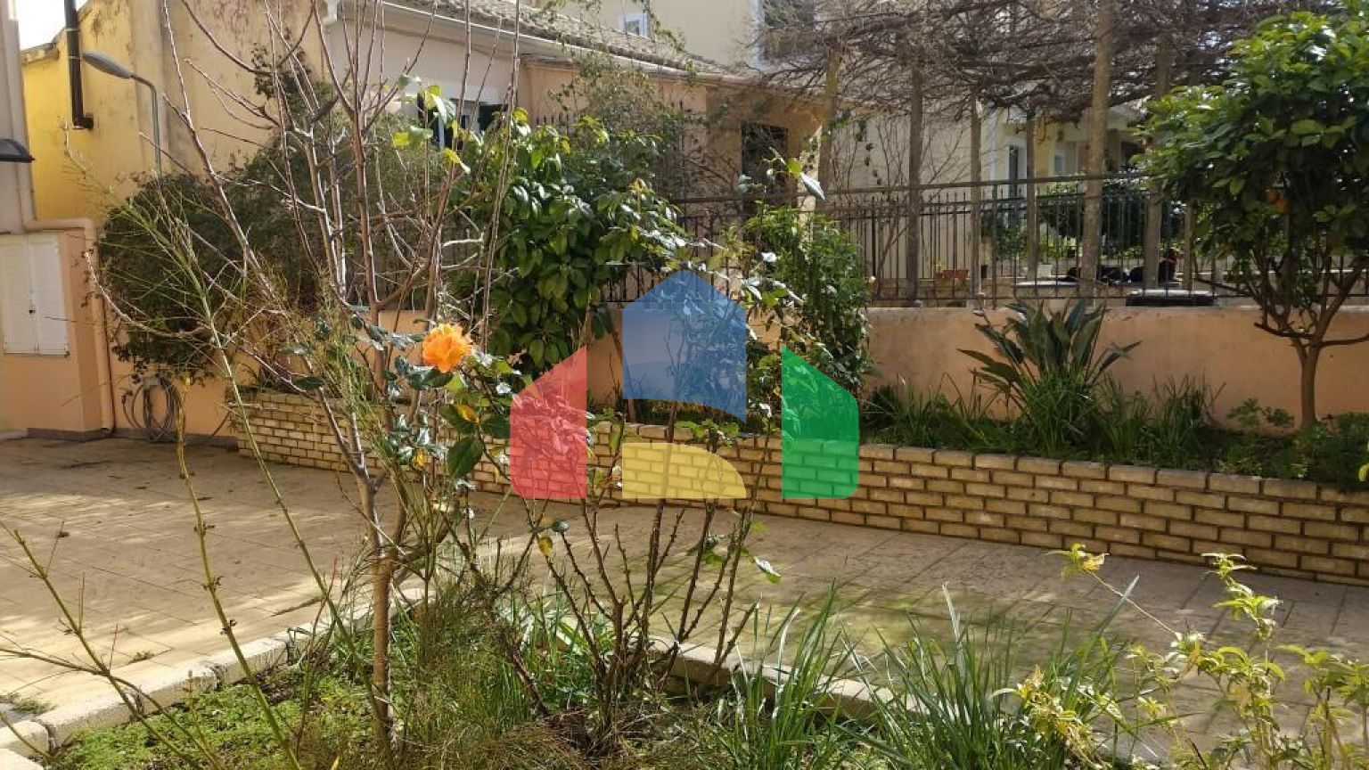 Продаж - Квартира 60 m² на о. Корфу