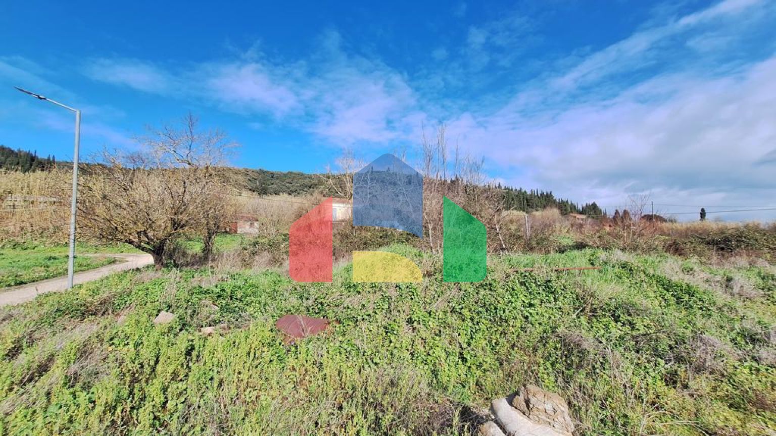 Продажа - Коттедж 185 m² на о. Корфу