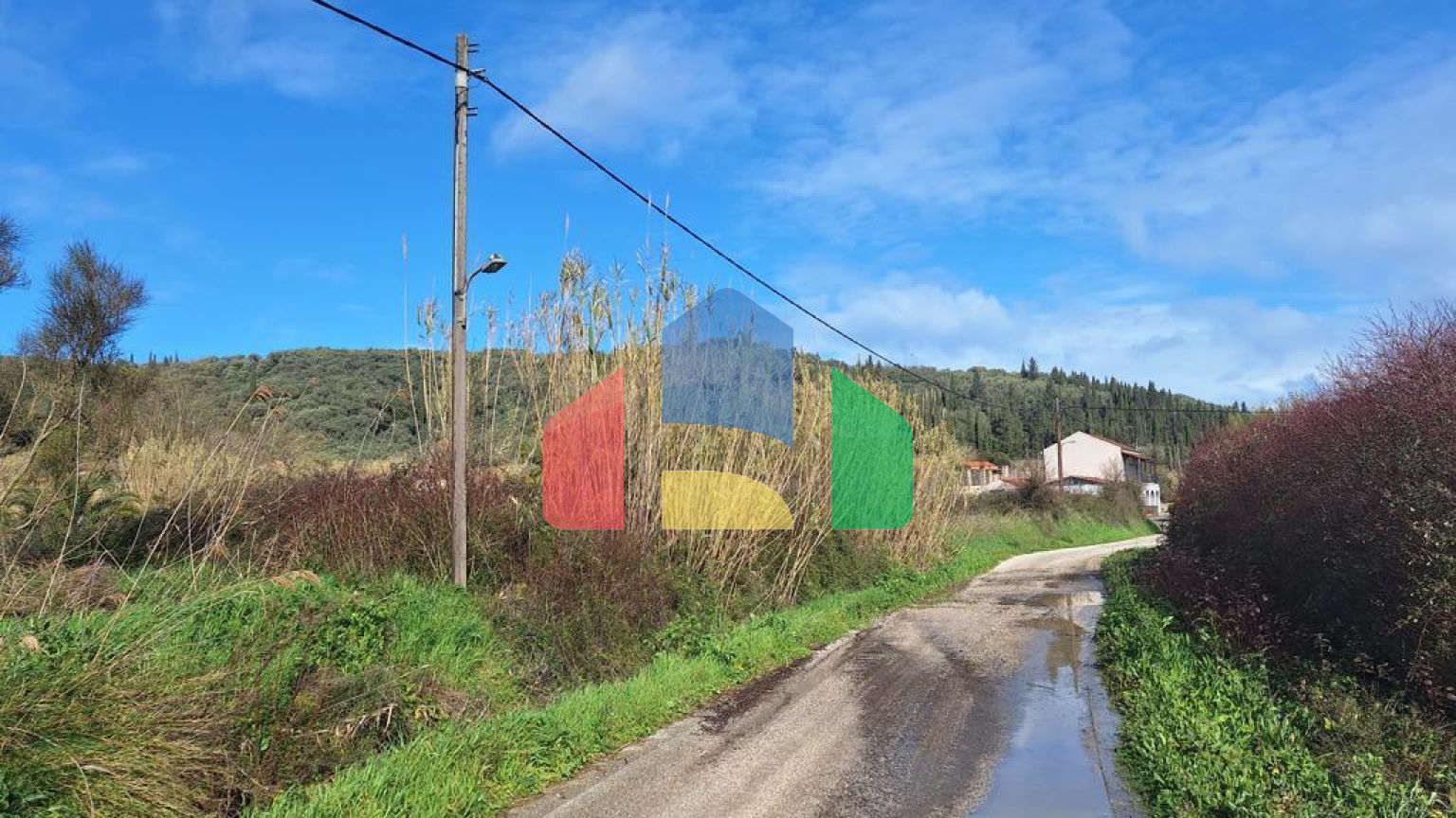 Продажа - Коттедж 185 m² на о. Корфу