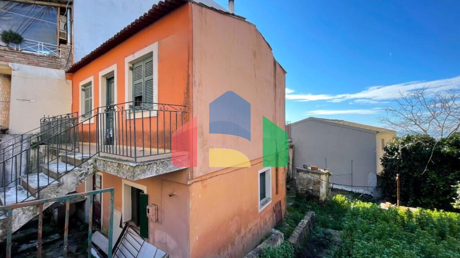 Продажа - Коттедж 95 m² на о. Корфу