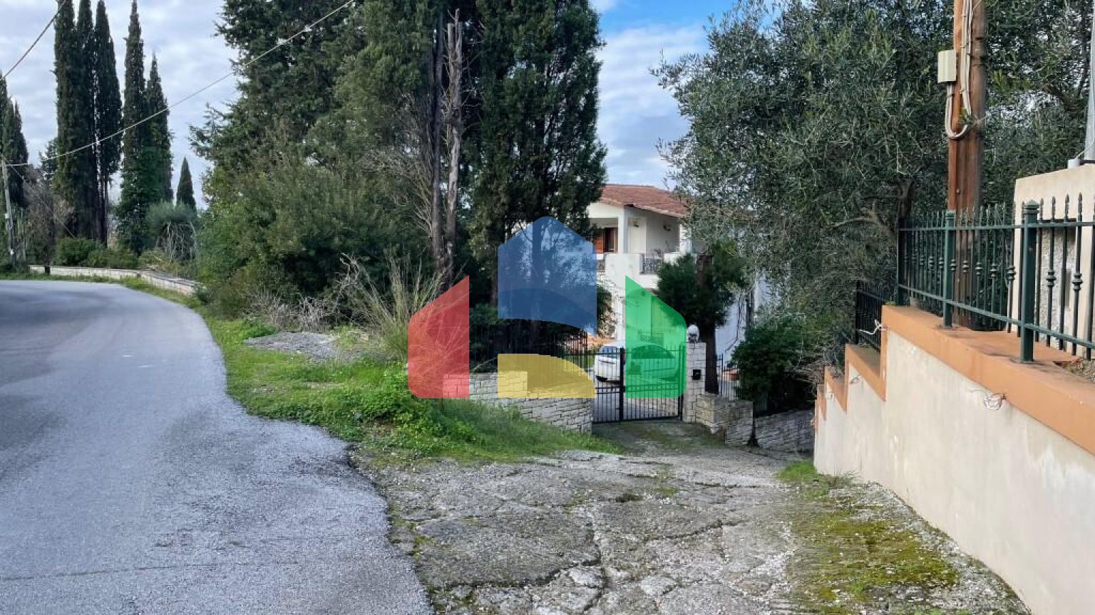 Продажа - Земельный участок 7754 m² на о. Корфу