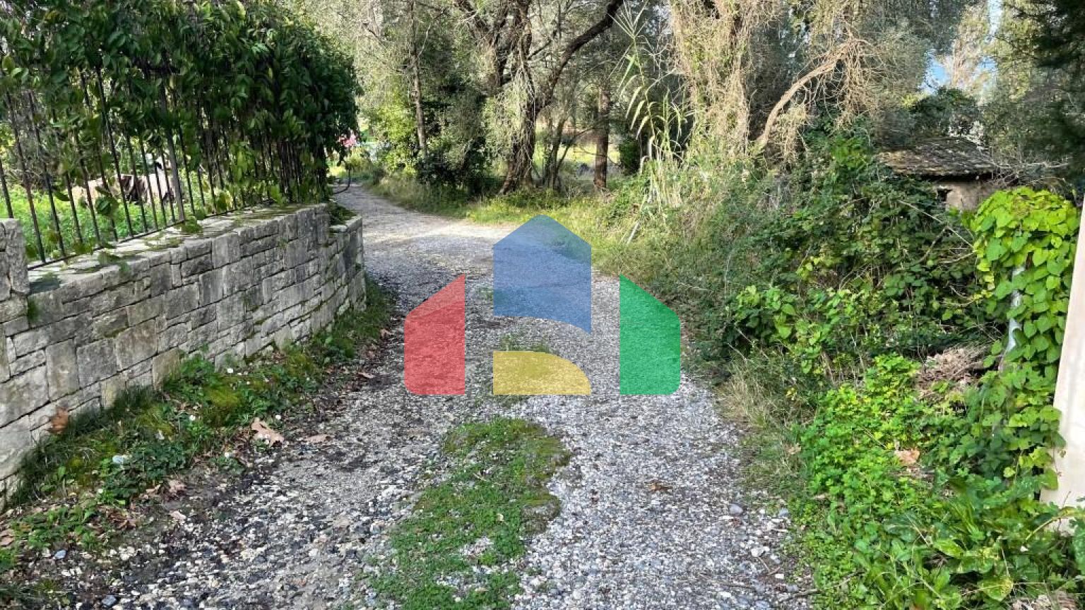 Продажа - Земельный участок 7754 m² на о. Корфу