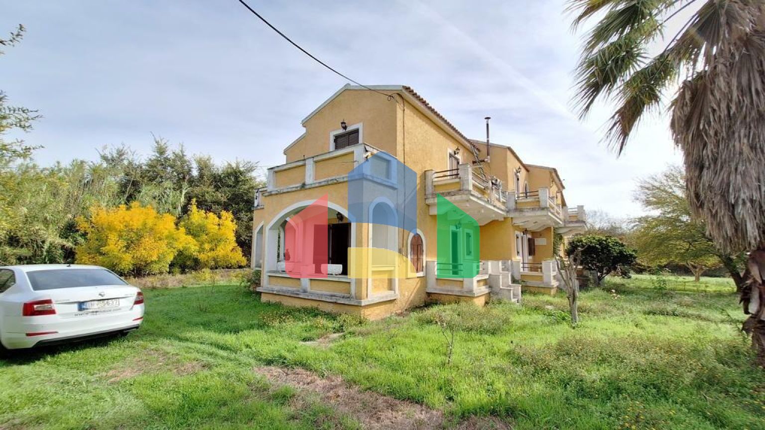 Продаж - Комплекс 250 m² на о. Корфу