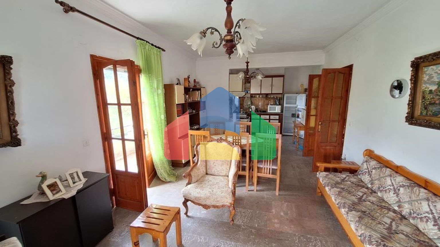 Продаж - Комплекс 250 m² на о. Корфу