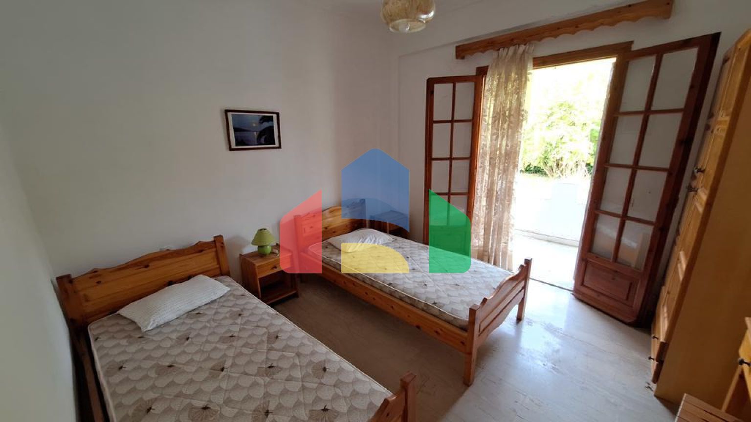 Продаж - Комплекс 250 m² на о. Корфу