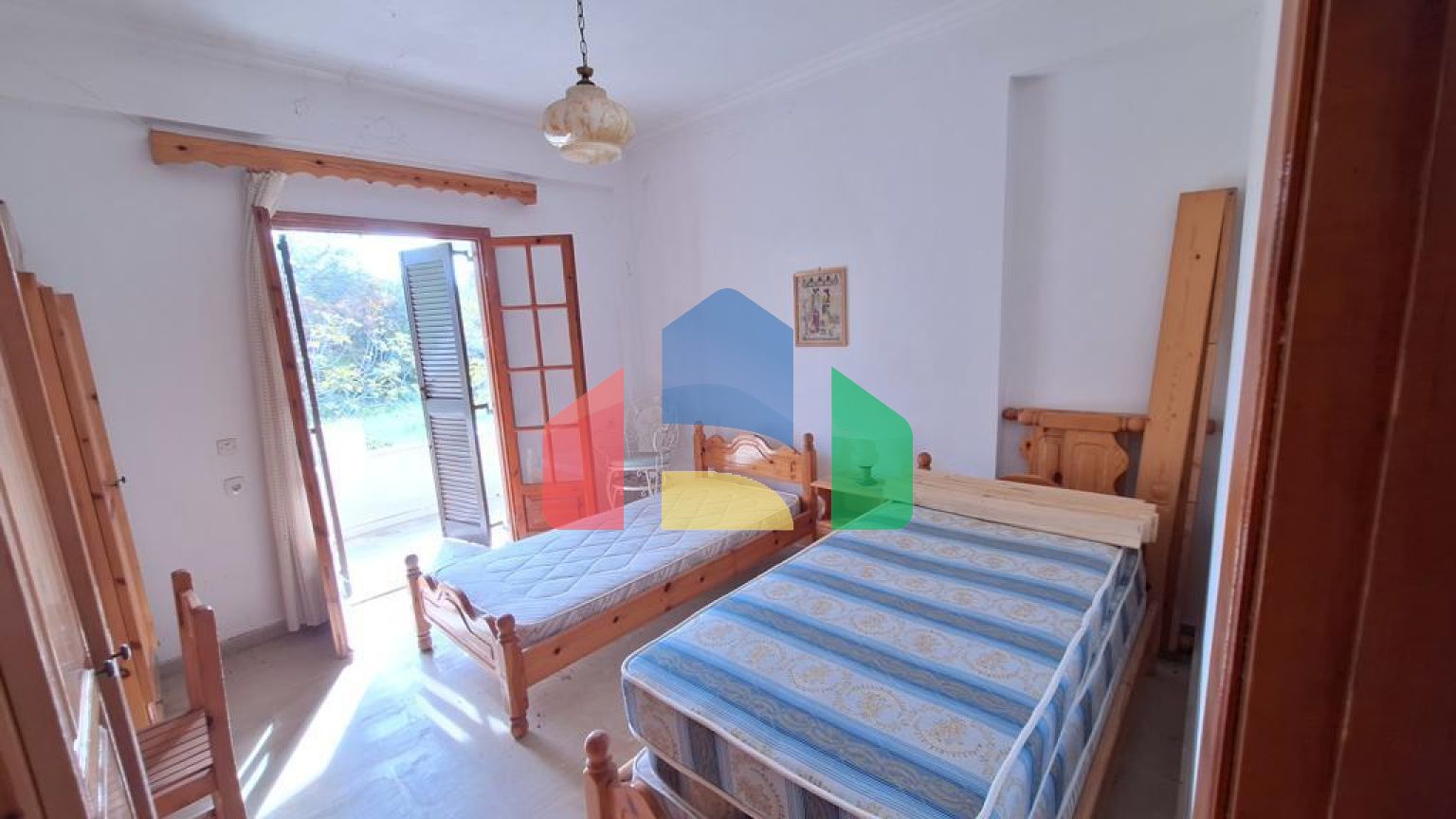 Продаж - Комплекс 250 m² на о. Корфу