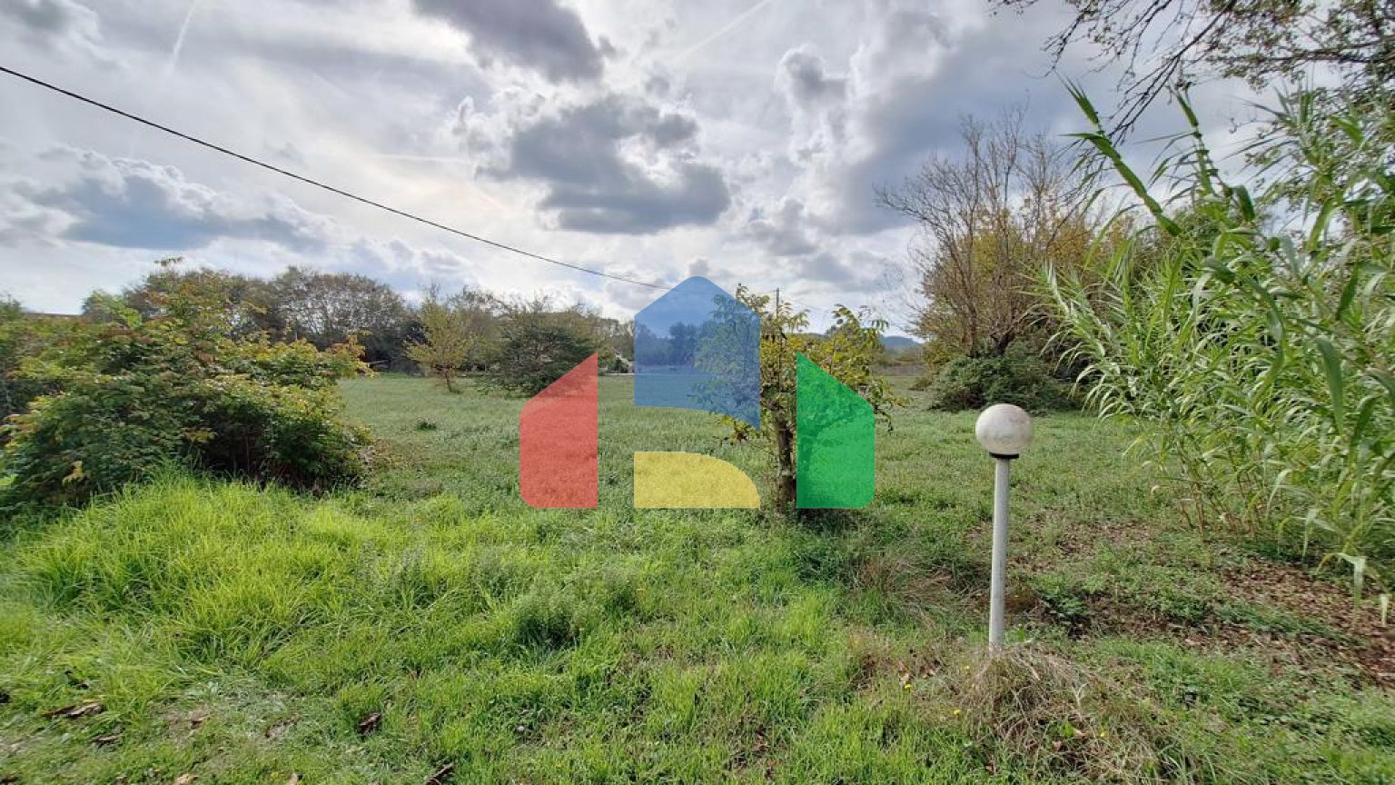 Продаж - Комплекс 250 m² на о. Корфу