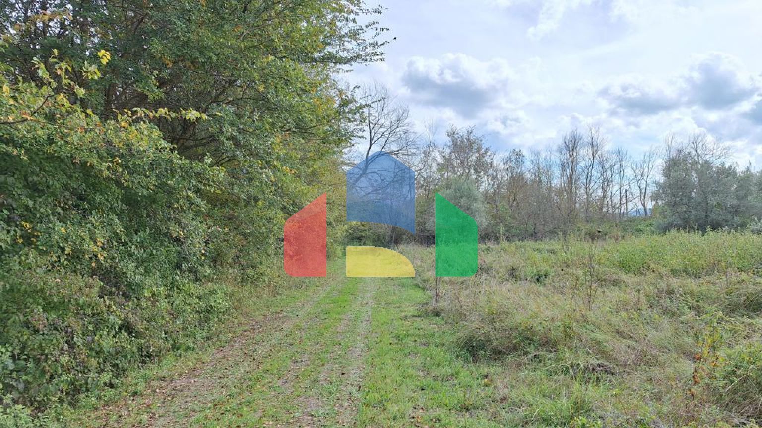 Продаж - Комплекс 250 m² на о. Корфу