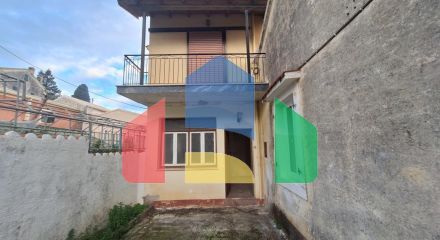 Продаж - Таунхаус 85 m² на о. Корфу