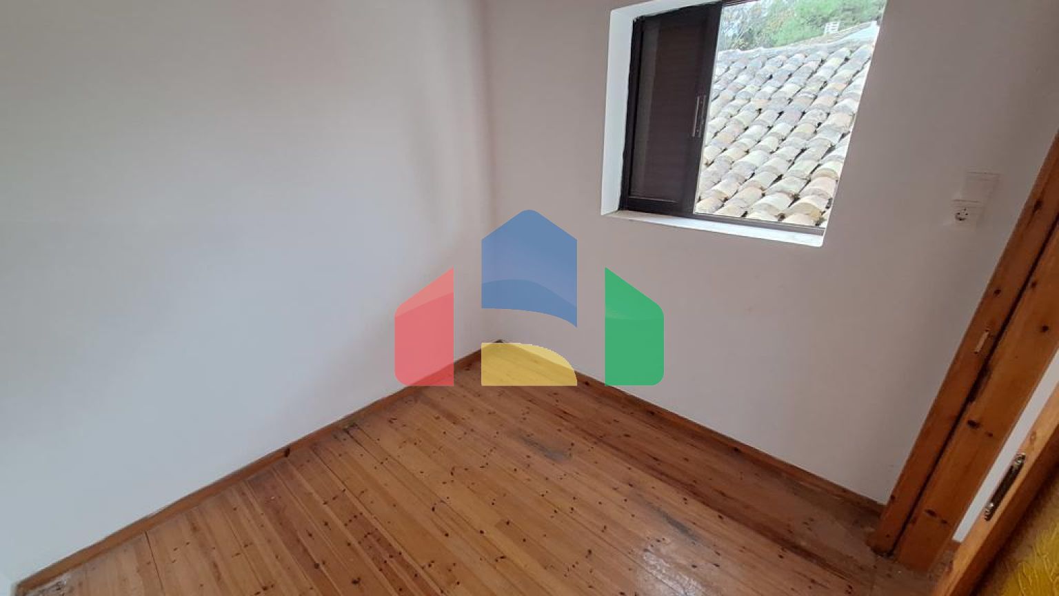 Продаж - Таунхаус 85 m² на о. Корфу