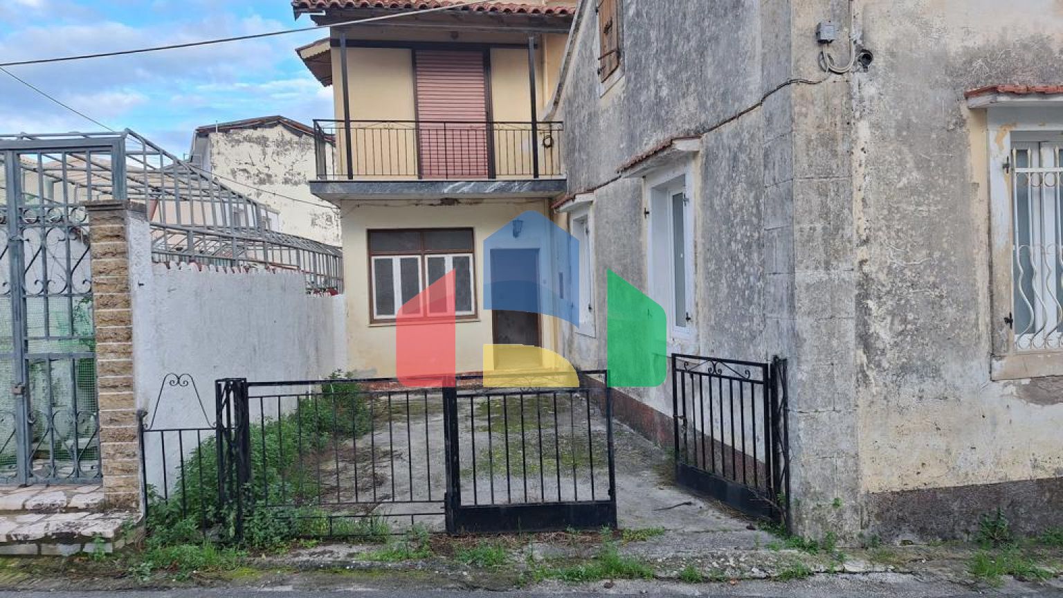 Продаж - Таунхаус 85 m² на о. Корфу