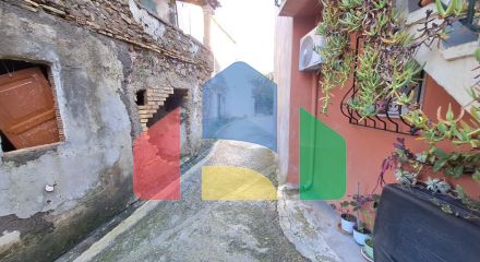 Продаж - Таунхаус 80 m² на о. Корфу