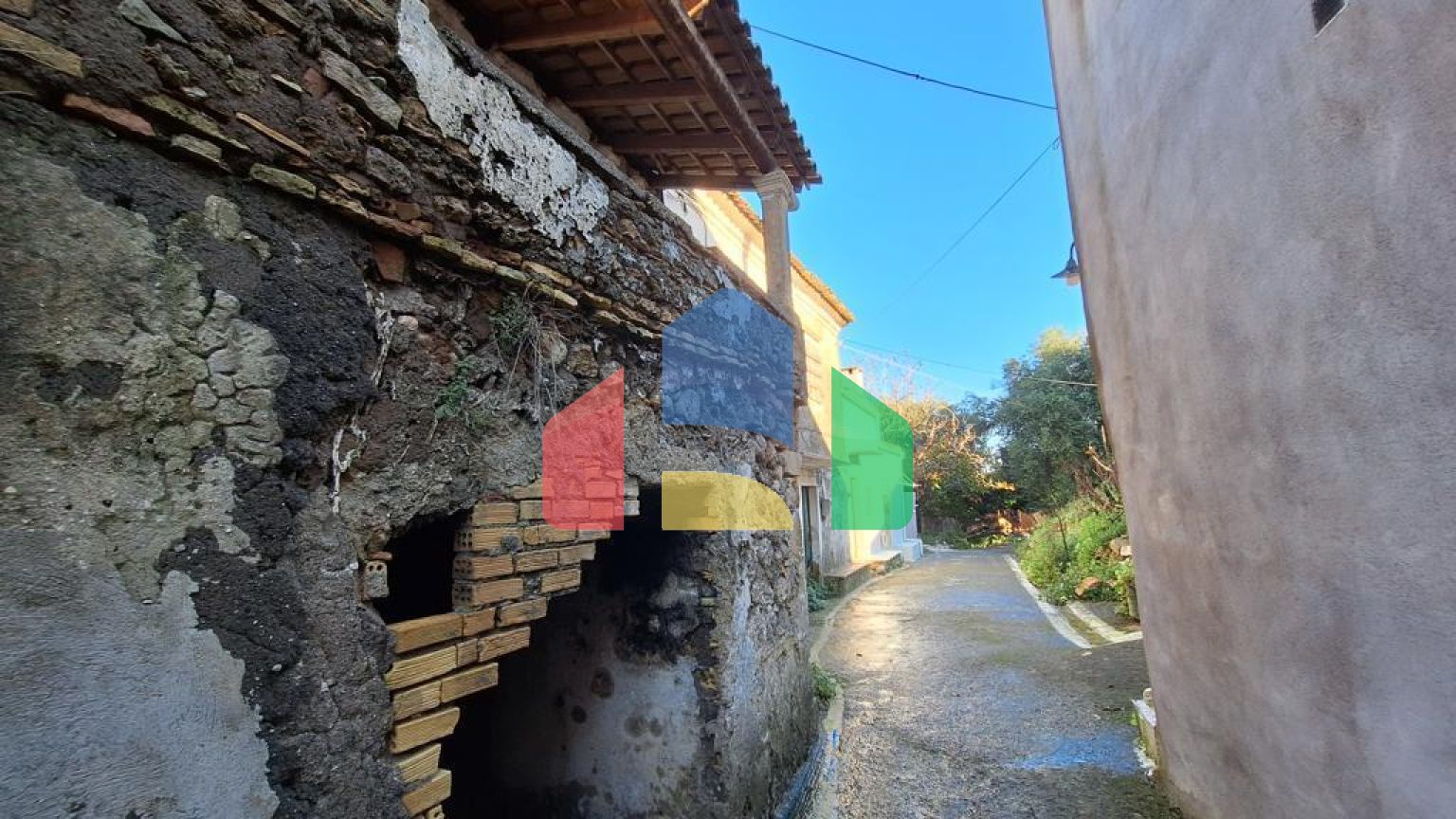 Продаж - Таунхаус 80 m² на о. Корфу