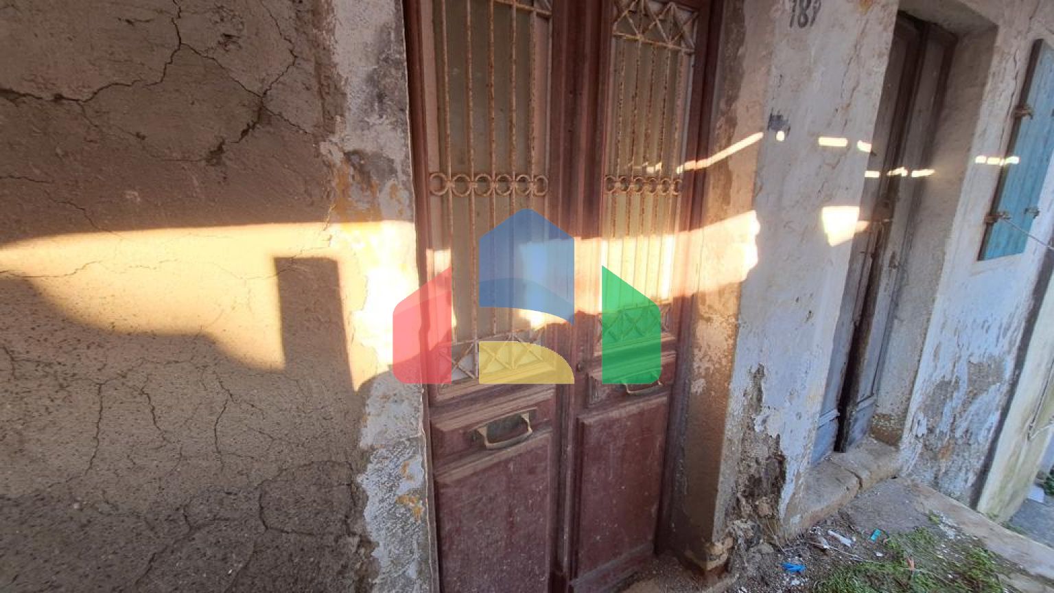 Продаж - Таунхаус 80 m² на о. Корфу