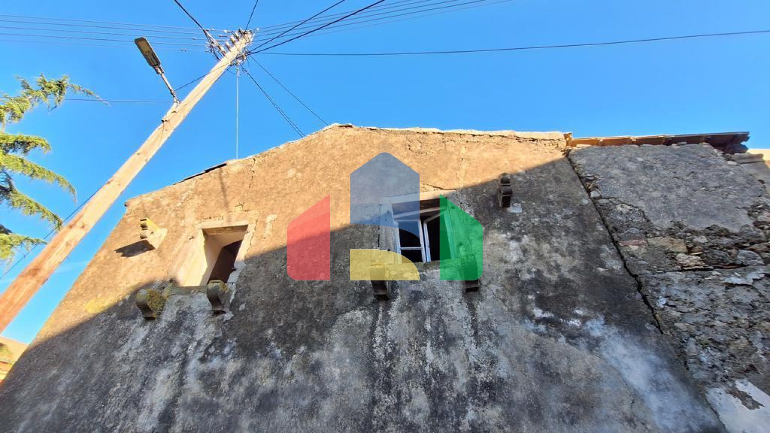 Продаж - Таунхаус 80 m² на о. Корфу