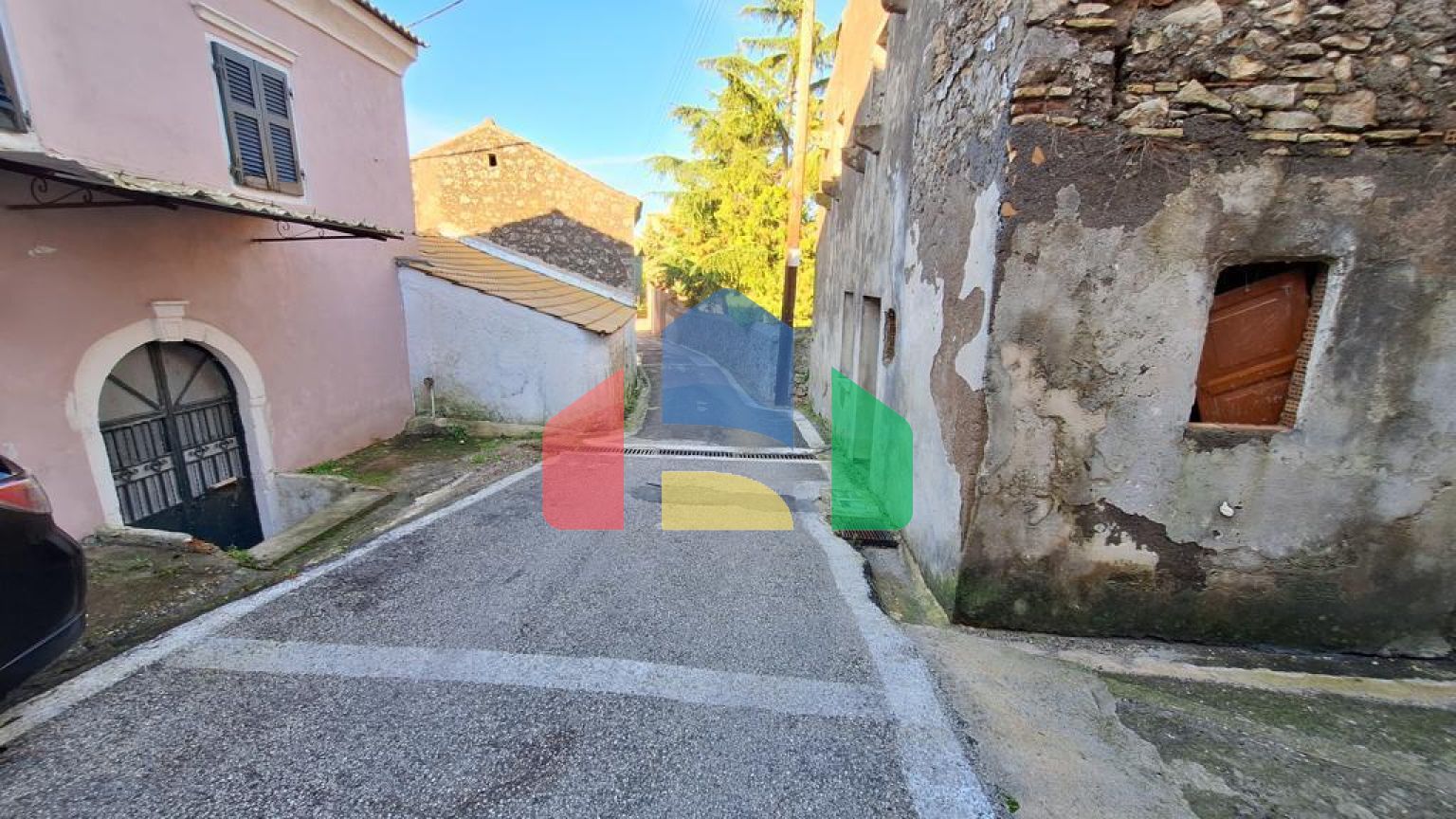 Продаж - Таунхаус 80 m² на о. Корфу