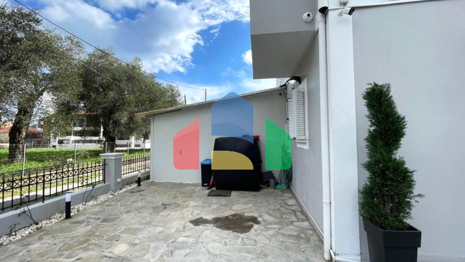 Продаж - Таунхаус 100 m² на о. Корфу