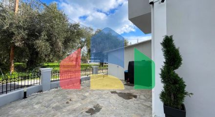 Продаж - Таунхаус 100 m² на о. Корфу