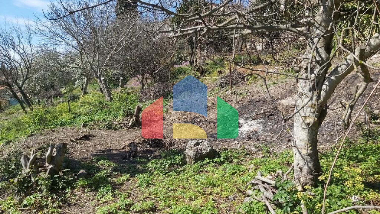 Продажа - Земельный участок 325 m² на о. Корфу