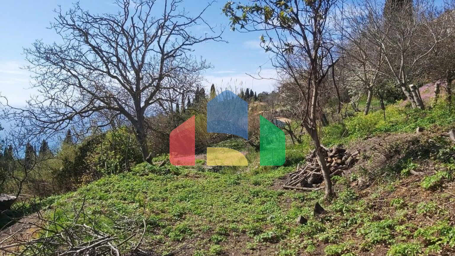 Продажа - Земельный участок 325 m² на о. Корфу