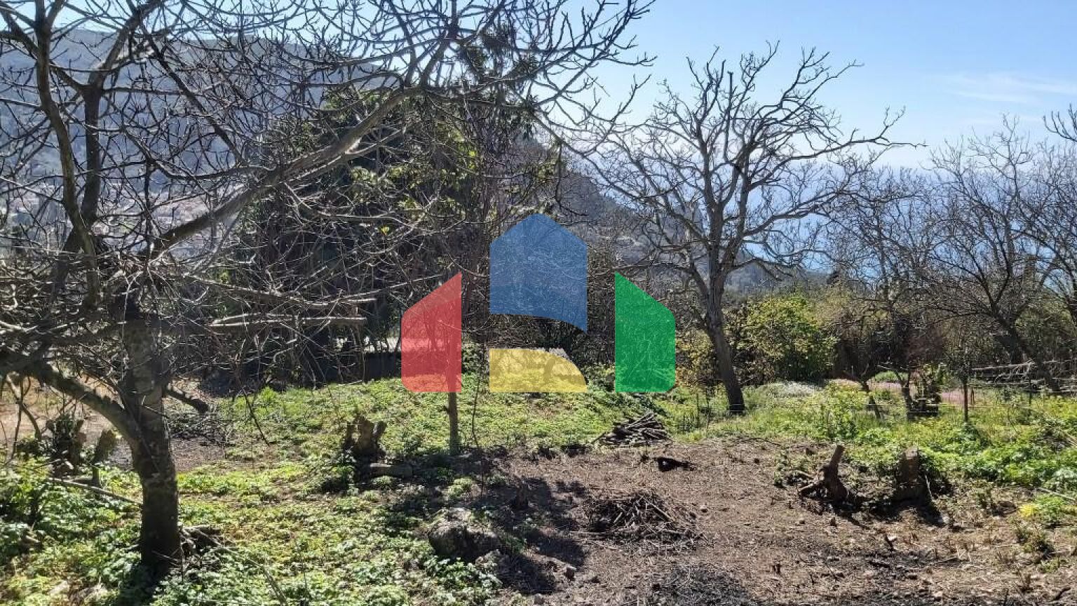 Продажа - Земельный участок 325 m² на о. Корфу