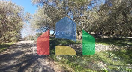 Продажа - Земельный участок 1880 m² на о. Корфу